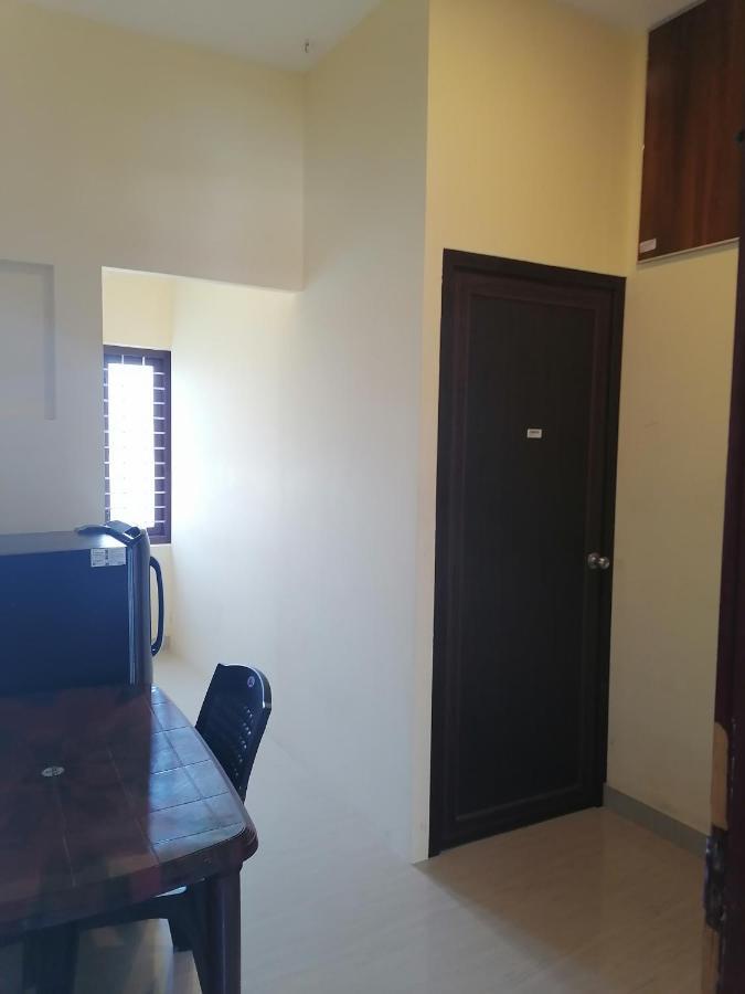 Queens Residency Thrissur Екстер'єр фото
