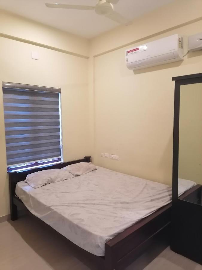 Queens Residency Thrissur Екстер'єр фото
