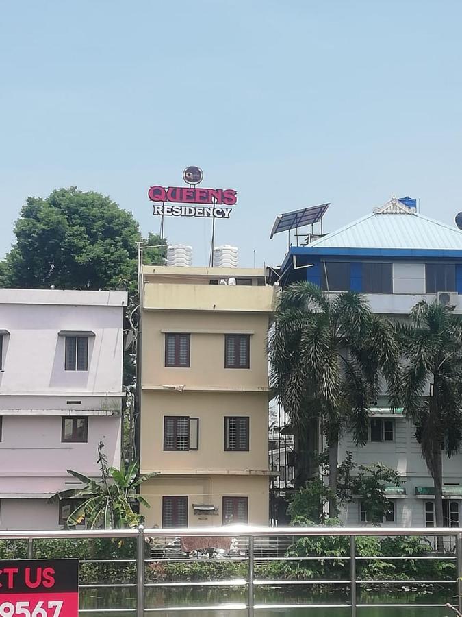 Queens Residency Thrissur Екстер'єр фото