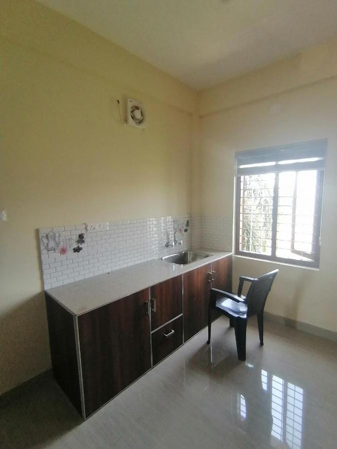 Queens Residency Thrissur Екстер'єр фото